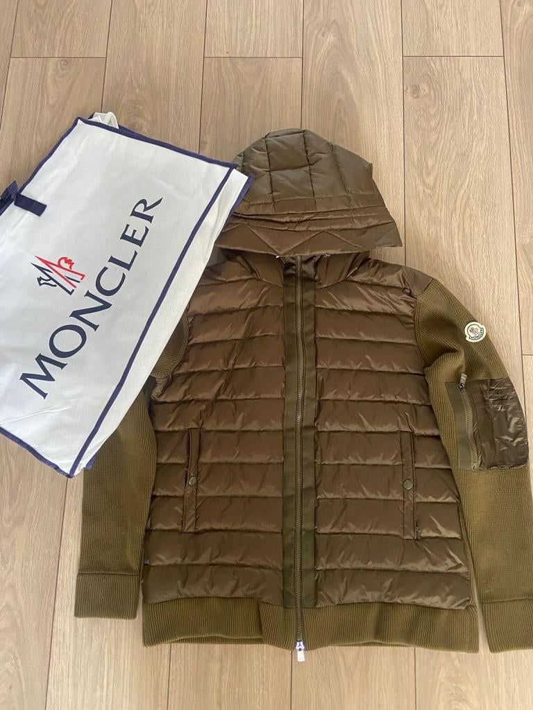 Moncler Padded Hooded Cardigan Khaki, Maat 52/54 (L), Moncler, Nieuw, Ophalen of Verzenden