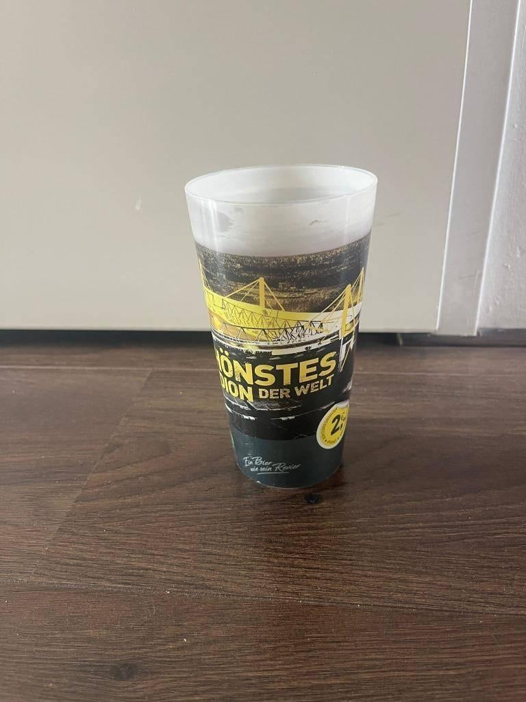 Borussia dortmund drinkbeker, Verzamelen, Sportartikelen en Voetbal, Ophalen of Verzenden, Zo goed als nieuw, Buitenlandse clubs