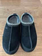 UGG Tasman pantoffels zwart - Maat 38, Kleding | Dames, Schoenen, Ophalen of Verzenden, Zo goed als nieuw, Zwart, Pantoffels of Sloffen