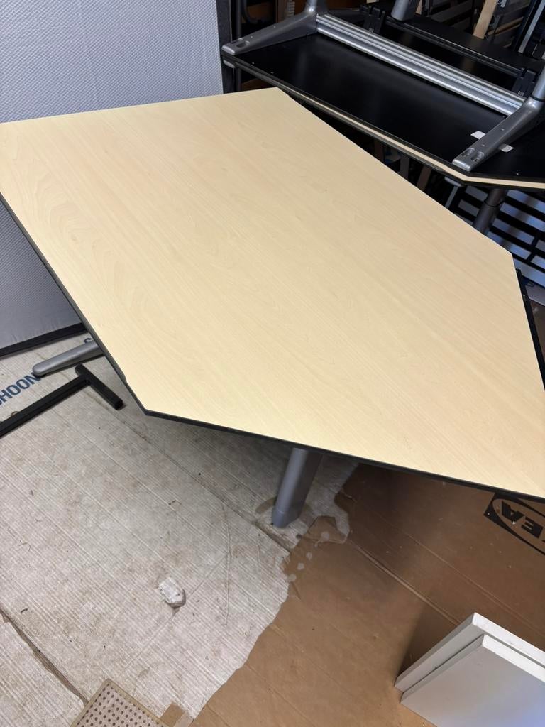 2x hoekbureau - 80x120x75H, Huis en Inrichting, 1025xe, Ophalen of Verzenden, Zo goed als nieuw, Re