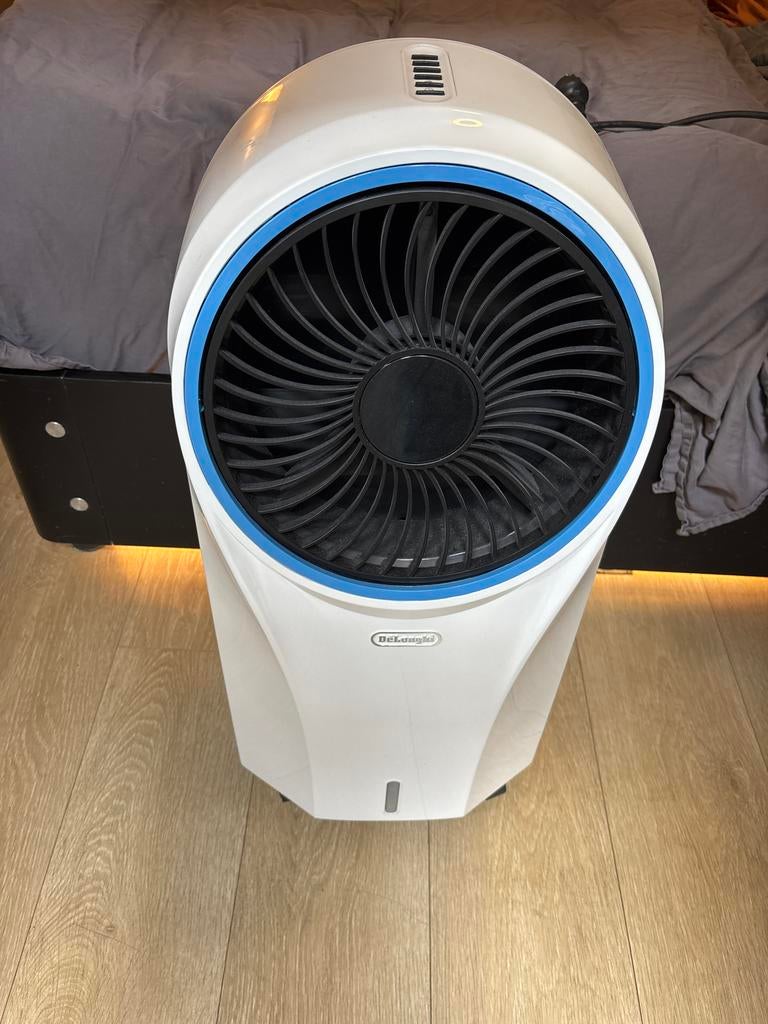 DeLonghi EV250.WH waterkoeler, Witgoed en Apparatuur, Ophalen, Gebruikt, Waterkoeler