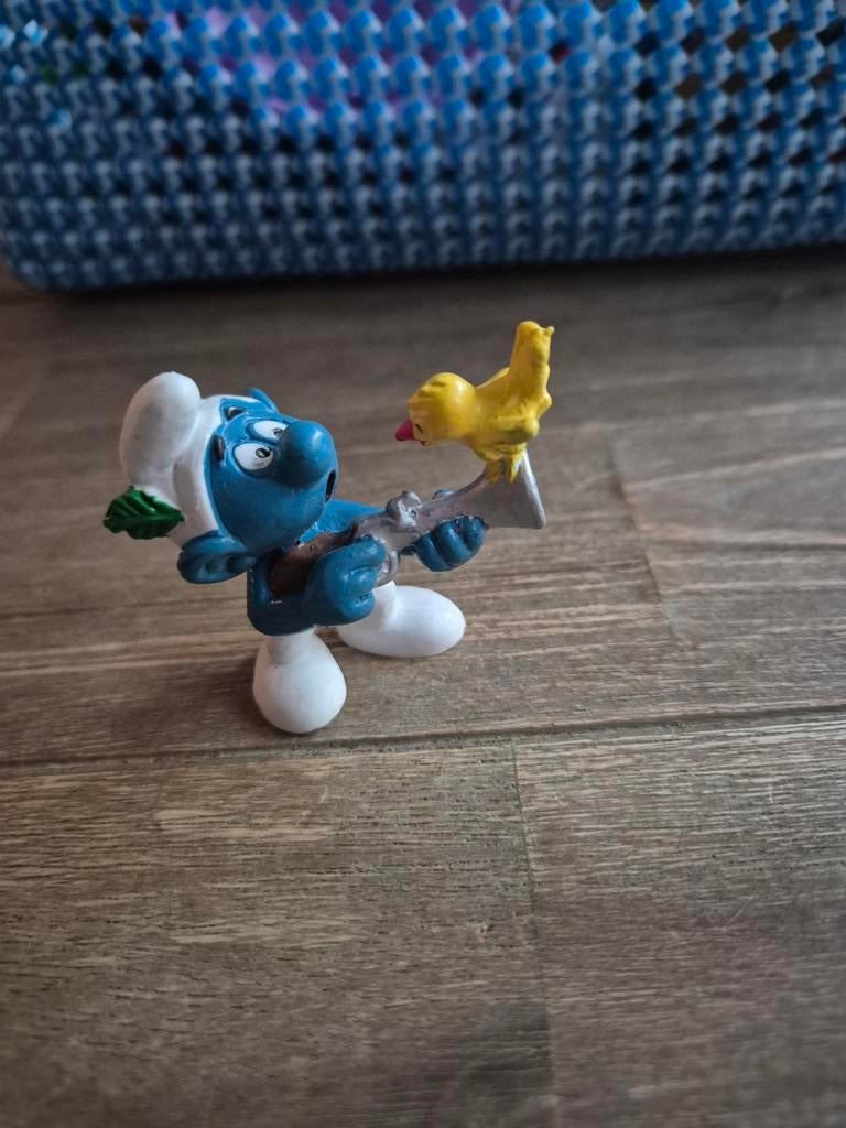 Smurf met kuiken en bijl, Verzamelen, Ophalen of Verzenden, Gebruikt