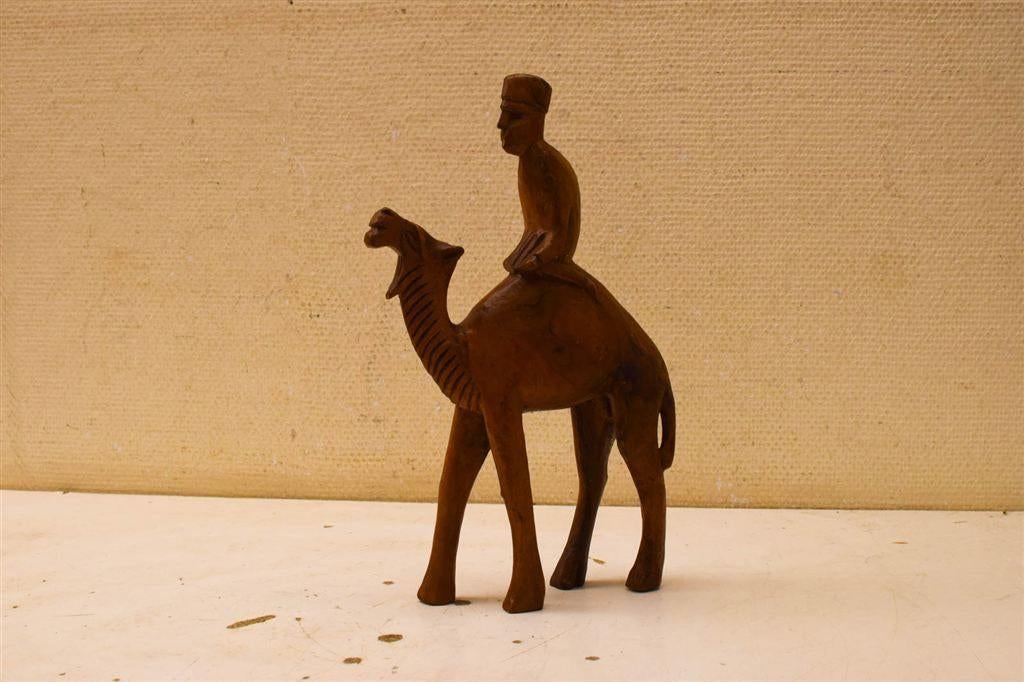 Houten beeld van een kameel 51130, Ophalen of Verzenden, Gebruikt, Dier