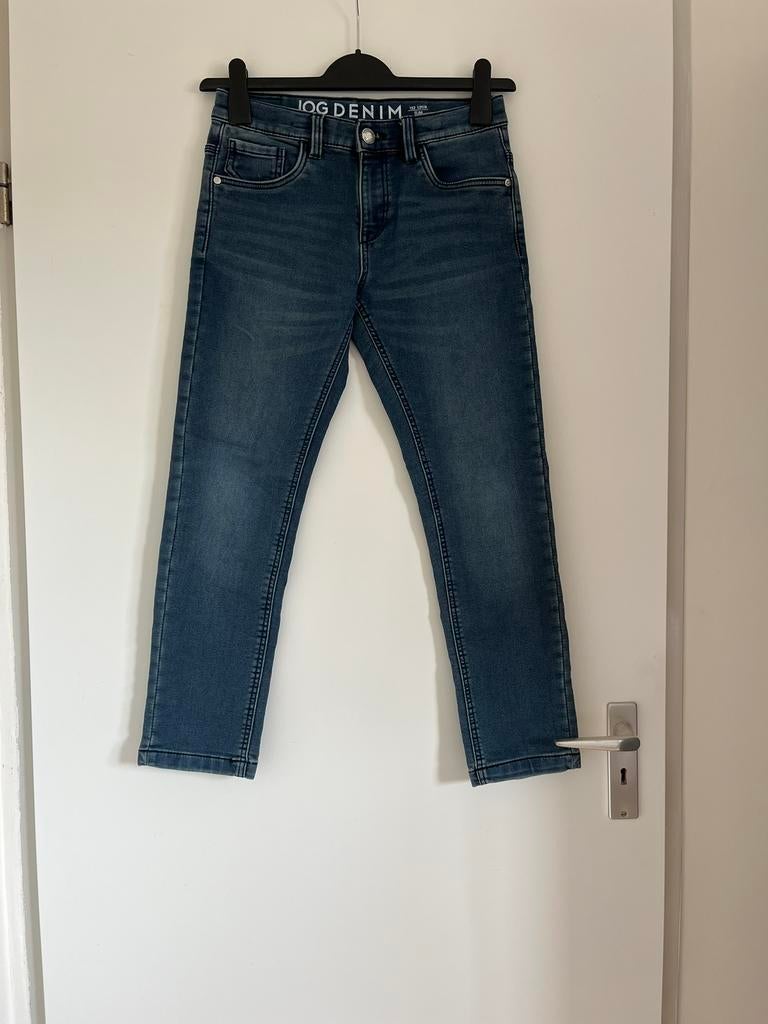 Donkerblauwe slim fit spijkerbroek / jeans, maat 152 van C&A, Kinderen en Baby's, Kinderkleding | Maat 152, Zo goed als nieuw