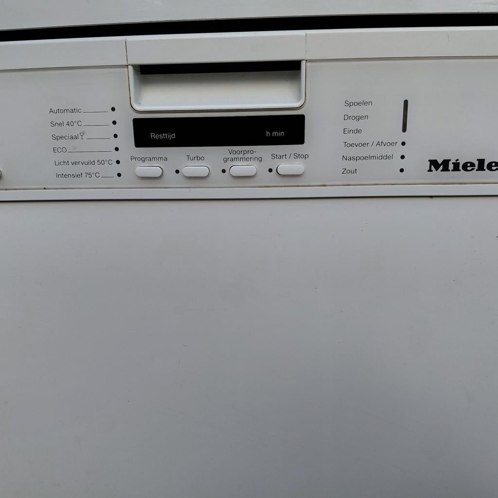 Miele vaatwasmachine ⁰, Ophalen, Gebruikt, 85 tot 90 cm