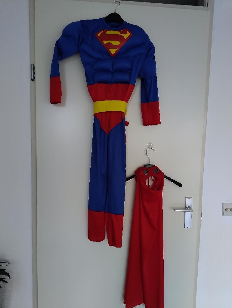 Verkleedkleren kinderen, Kinderen en Baby's, Carnavalskleding en Verkleedspullen, Jongen of Meisje, 134 t/m 140, Ophalen