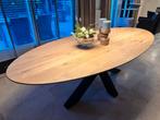 Eiken ovale eettafel met metalen kruispoot, Ophalen, 100 tot 150 cm, Eikenhout, 200 cm of meer