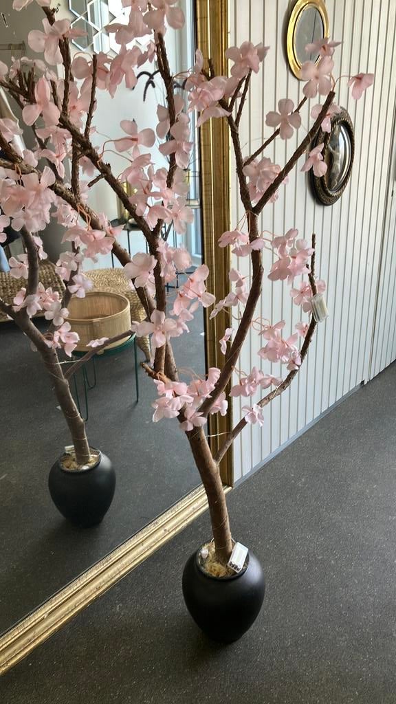 Bloempot met bloemsemtak met lampjes, Ophalen, Gebruikt