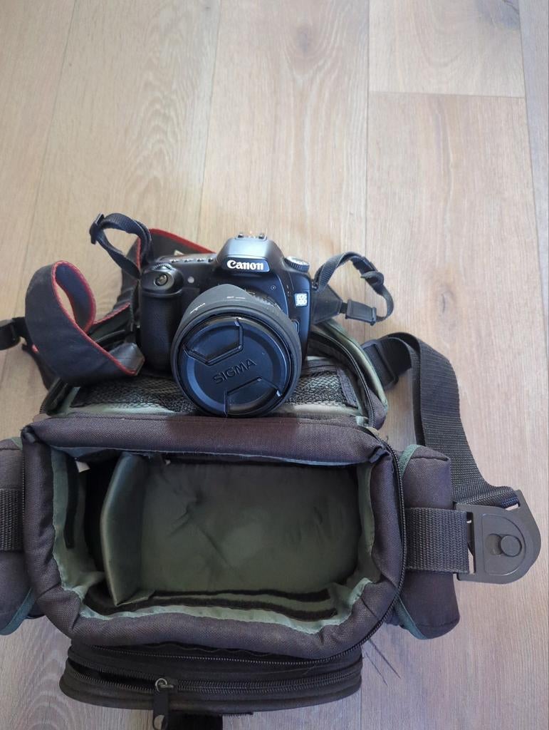 Canon EOS 400D Spiegelreflexcamera met Sigma lens, Gebruikt, Spiegelreflex, Canon, Ophalen of Verzenden