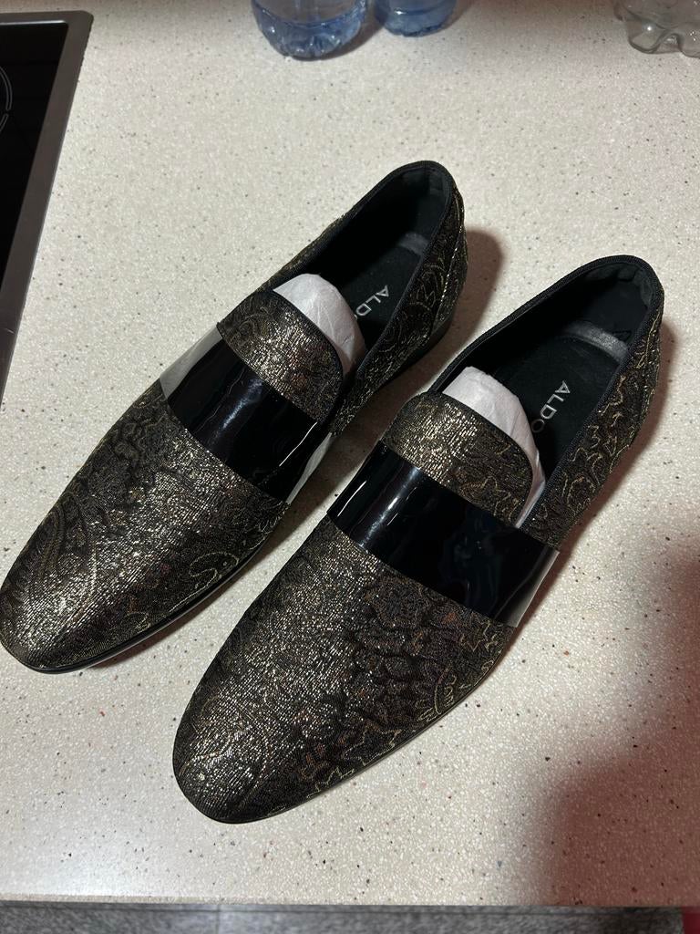 Aldo loafers - Zwart met goud patroon, Kleding | Heren, Schoenen, Ophalen of Verzenden, Gedragen, Zwart, Loafers