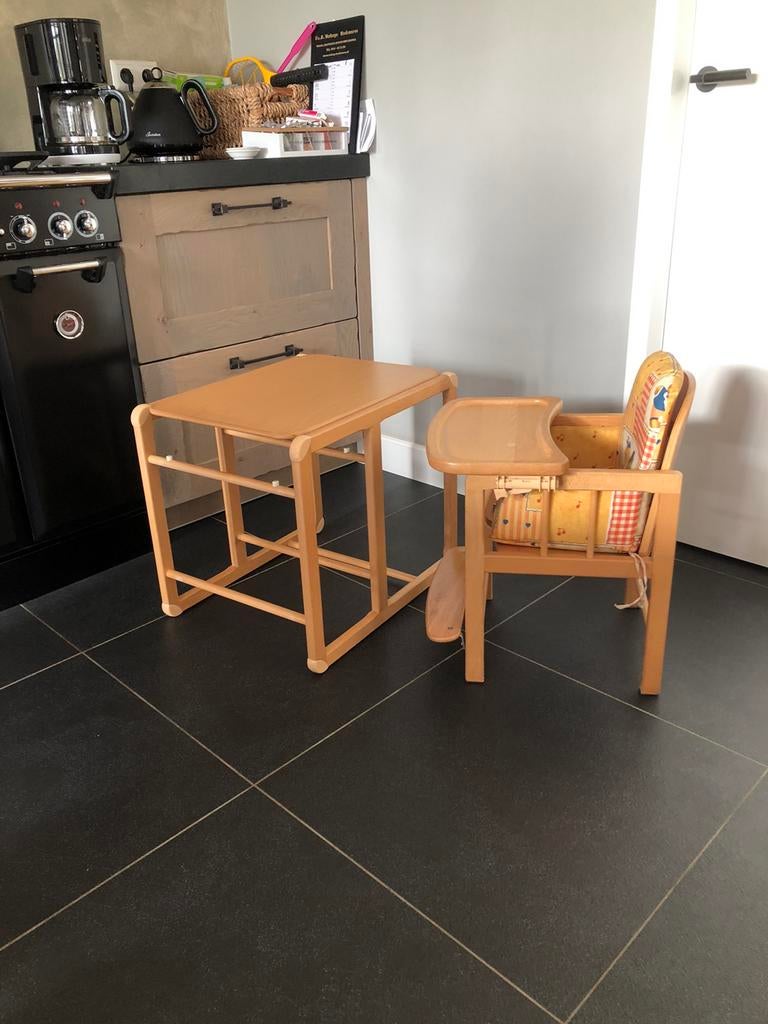 Kinderstoel, Ophalen, Zo goed als nieuw, Minder dan 10 m²