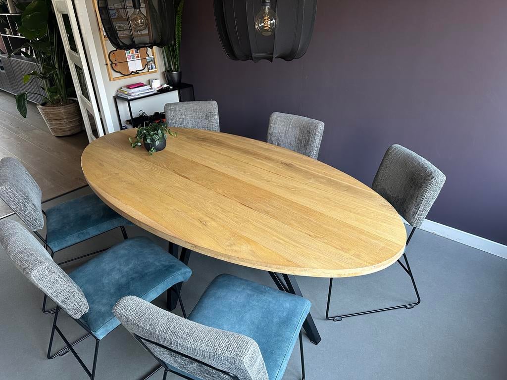 Ovale eettafel van massief eikenhout, Ophalen, Gebruikt, 100 tot 150 cm, Eikenhout