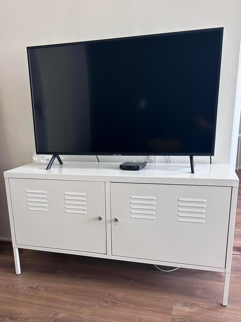 IKEA PS witte metalen kast met 2 deuren en planken, Ophalen, Gebruikt, 50 tot 100 cm, Metaal