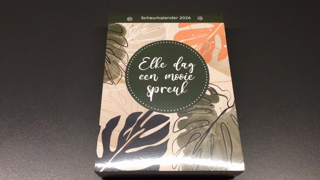 Scheurkalender elke dag een mooie spreuk 2026 in plastic, Diversen, Kalenders, Ophalen of Verzenden, Dagkalender, Nieuw