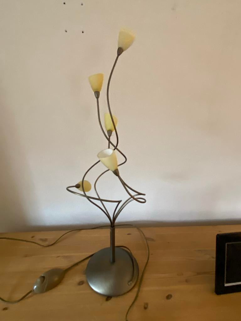 Decoratieve tafellamp met 5 kelkjes, Ophalen, Gebruikt, Metaal, 50 tot 75 cm