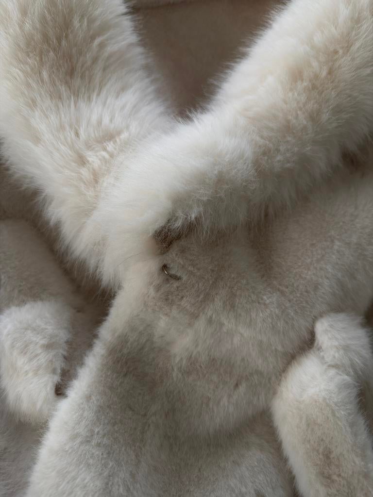 Mooie warme jas van SHEIN, Ophalen of Verzenden, Zo goed als nieuw, Maat 38/40 (M), Wit