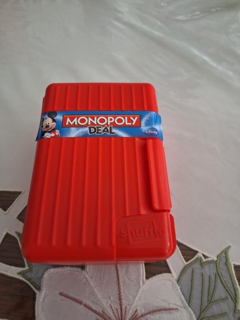 Monopoly. Disney. Deal Kaarten. Nieuw In Verpakking., Vijf spelers of meer, Ophalen of Verzenden, Nieuw, Shuffle