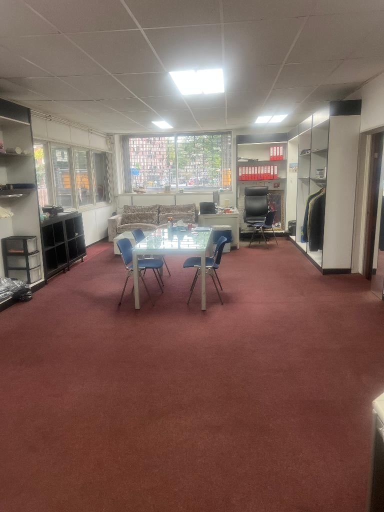 kantoor/opslagruimte, Ophalen, Zo goed als nieuw