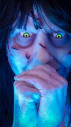 Regan  the exorcist  lifesize bust   UNIEK, Verzamelen, Ophalen of Verzenden, Nieuw, Film, Beeldje, Replica of Model