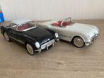 2 x Chevrolets geheel van blik met frictie motor € 27,50, Hobby en Vrije tijd, Modelauto's | 1:18, Ophalen of Verzenden, Zo goed als nieuw