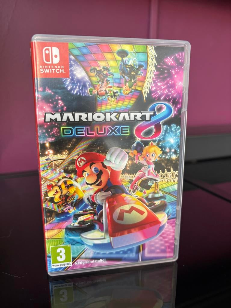 Mario Kart 8 Deluxe Nintendo Switch, Spelcomputers en Games, Games | Nintendo Switch, Gebruikt, Racen en Vliegen, Eén computer