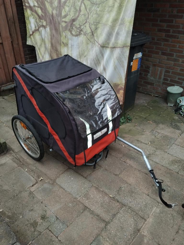 Honden fietskar groot, Ophalen, Opvouwbaar, Zo goed als nieuw, Hondenkar