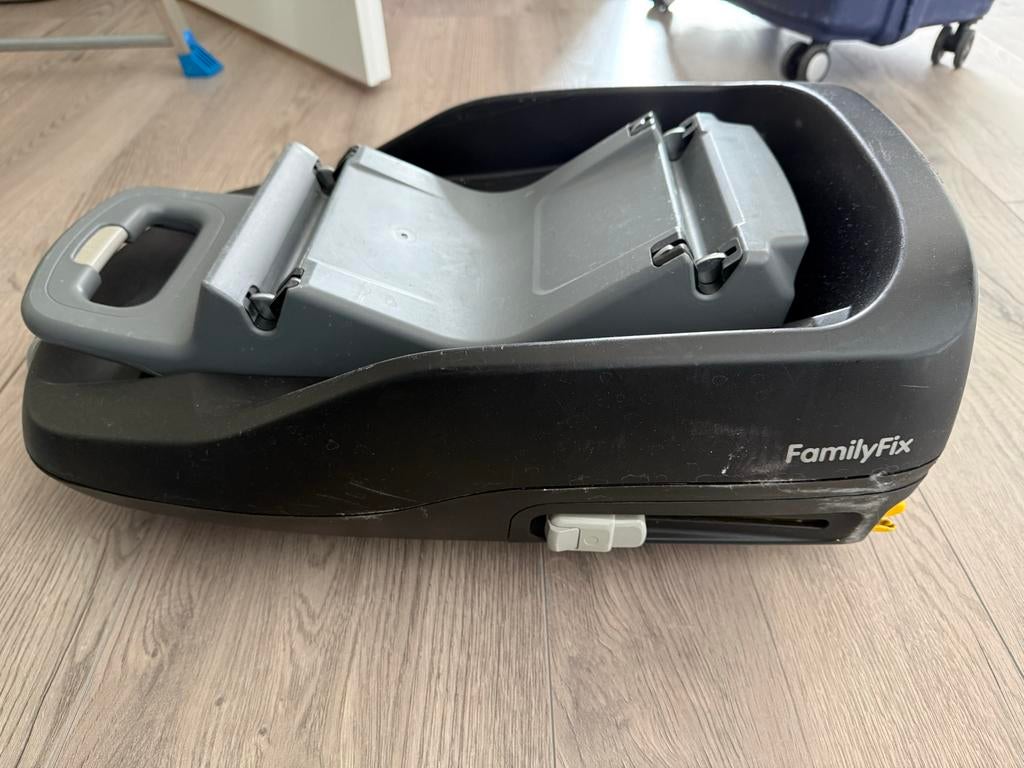 Maxi-Cosi autostoel met FamilyFix, Gebruikt, Ophalen of Verzenden, Isofix, 0 t/m 13 kg