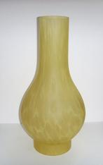 Gekleurde dikwandige mat glas voor olielamp., Ophalen of Verzenden