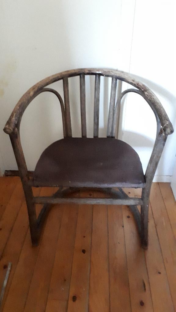 vintage stoel ( bamboe), Huis en Inrichting, Stoelen, Ophalen of Verzenden, Gebruikt, Bruin, Eén