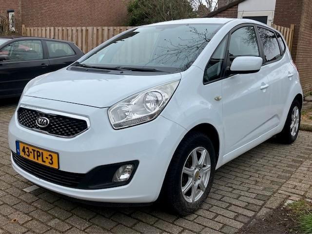 Kia Venga 1.4 Cvvt 2012 Wit, Auto's, Kia, Venga, Achteruitrijcamera, Airbags, Airconditioning, Alarm, Centrale vergrendeling, Cruise Control