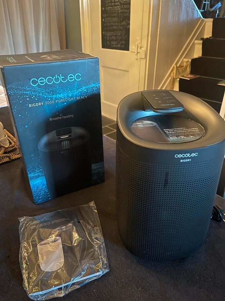 Cecotec BigDry 3000 PureLight Black Luchtontvochtiger, Witgoed en Apparatuur, Luchtbehandelingsapparatuur, Zo goed als nieuw, Luchtontvochter