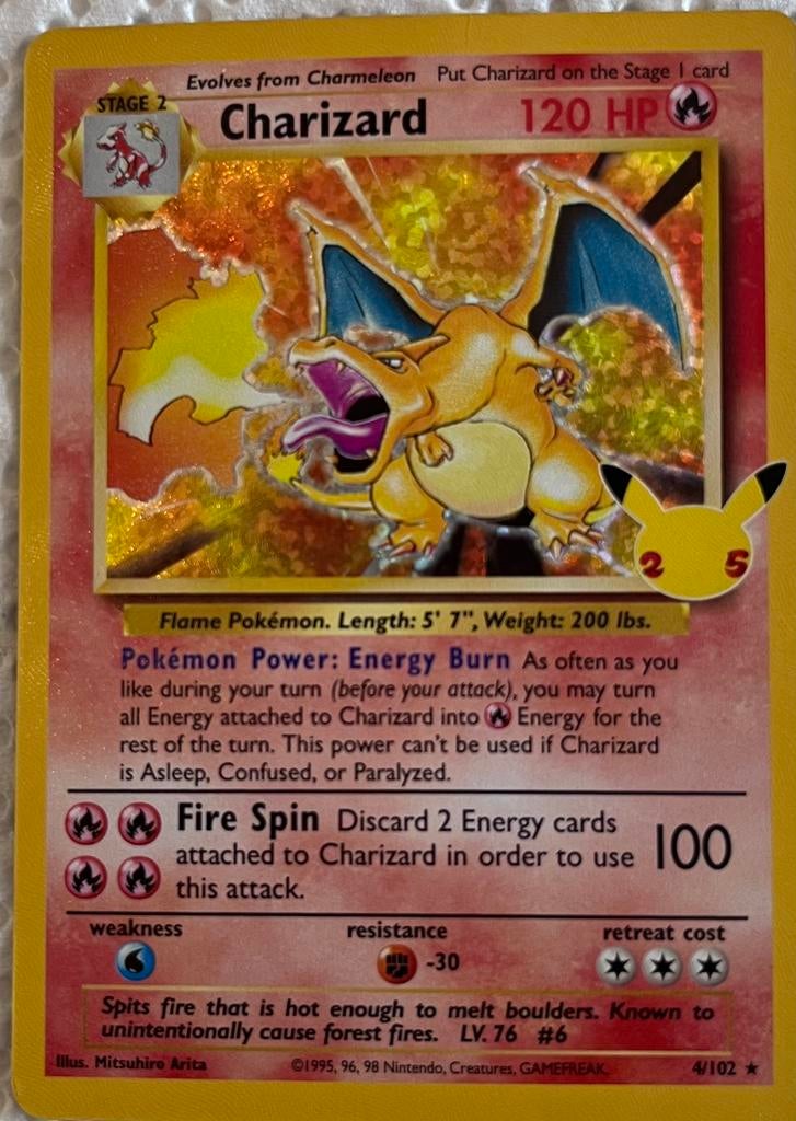 Pokémon Charizard Celebrations 4/102 Holo Kaart, Ophalen of Verzenden, Zo goed als nieuw, Losse kaart