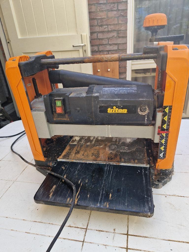 Vandiktebank Triton, Ophalen, Gebruikt, Elektrisch