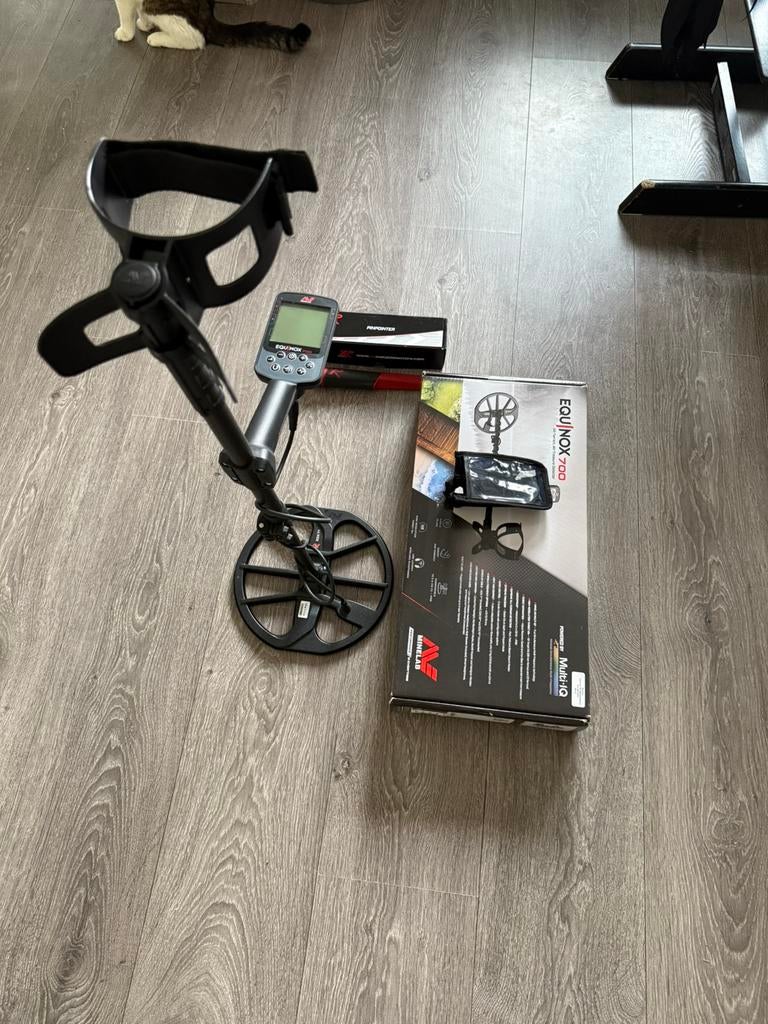 Minelab equinox 700 incl pinpointer en tas, Hobby en Vrije tijd, Metaaldetectors, Ophalen of Verzenden, Zo goed als nieuw, Minelab