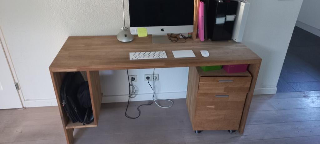 Massief houten bureau met ladeblok, Gebruikt, Hout, Met lades, Bruin