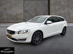 Volvo V60 2.4 D5 Twin Engine Special Edition (bj 2015), Automaat, Met garantie (alle), Wit, 1880 kg