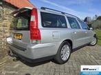 Volvo V70 2.4 Edition II Car play | Automaat | camera, Auto's, 1498 kg, 2435 cc, Traction-control, Euro 4