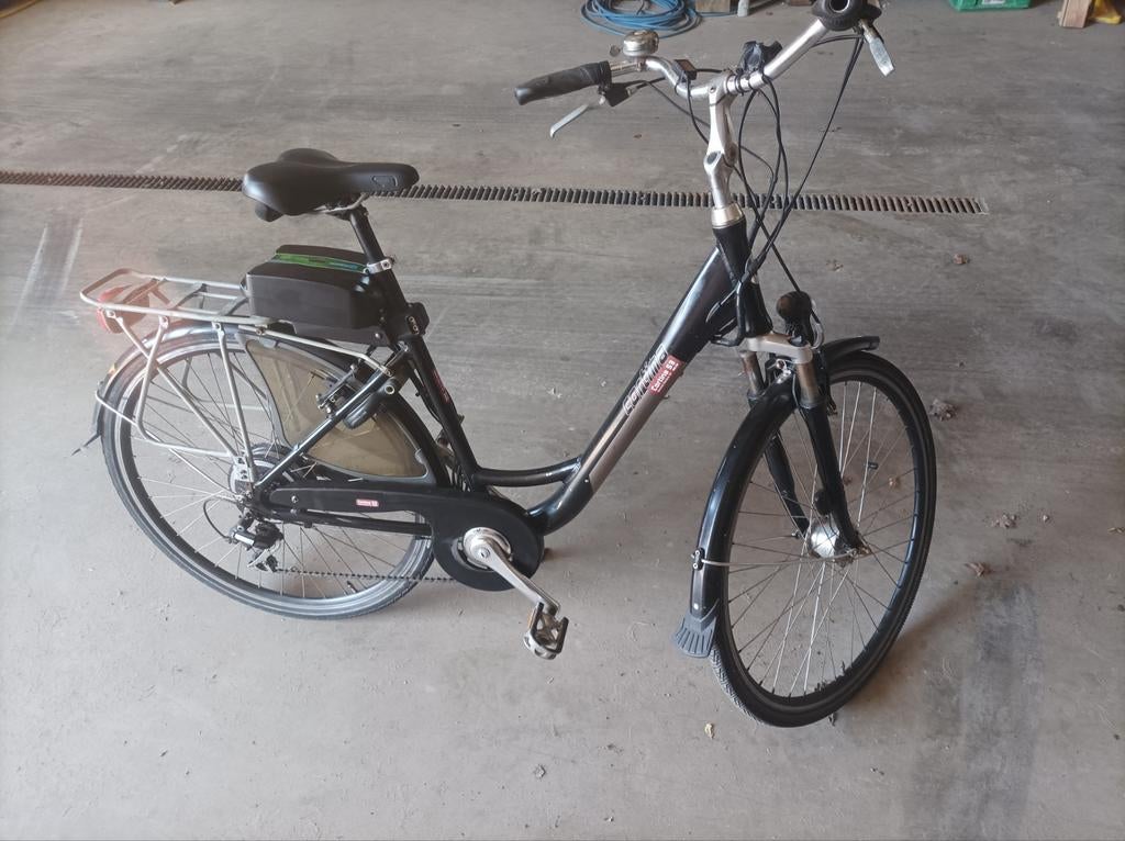 Nette electrische damesfiets accu nieuw!, Fietsen en Brommers, Ophalen of Verzenden, Overige merken