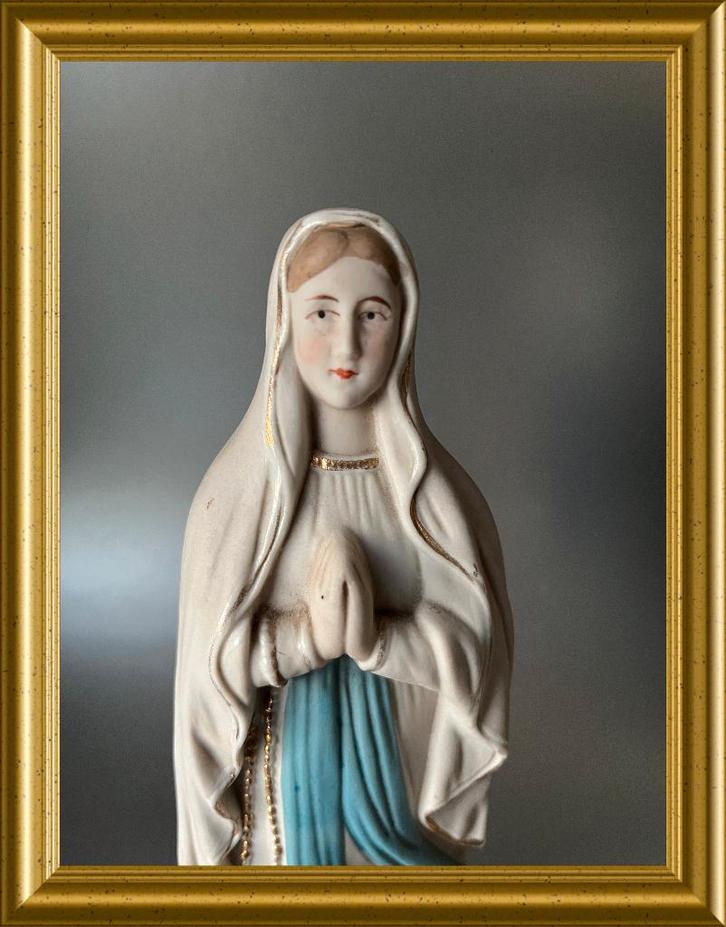 Antiek biscuit porseleinen maria beeld, Lourdes, Antiek en Kunst, Antiek | Religie, Ophalen of Verzenden