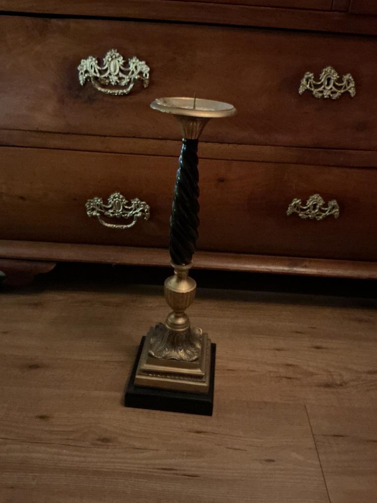 Antieke vergulde bronzen kerk kandelaar 50 cm hoog, Antiek en Kunst, Antiek | Kandelaars, Ophalen of Verzenden, Koper of Brons