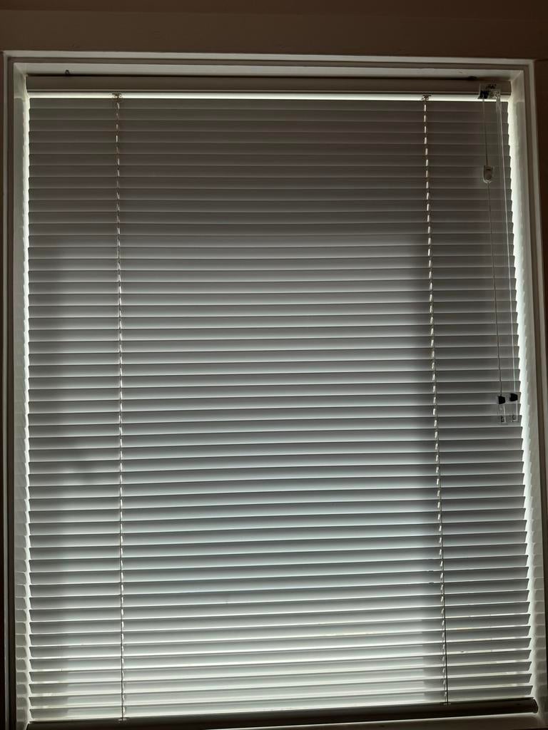 Witte Luxaflex jaloezieën - Topkwaliteit met bevestiging, Ophalen of Verzenden, Zo goed als nieuw, Wit