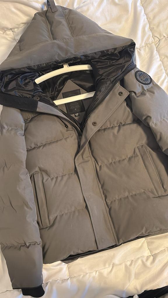 Canada goose jas, Ophalen, Zo goed als nieuw, Zwart