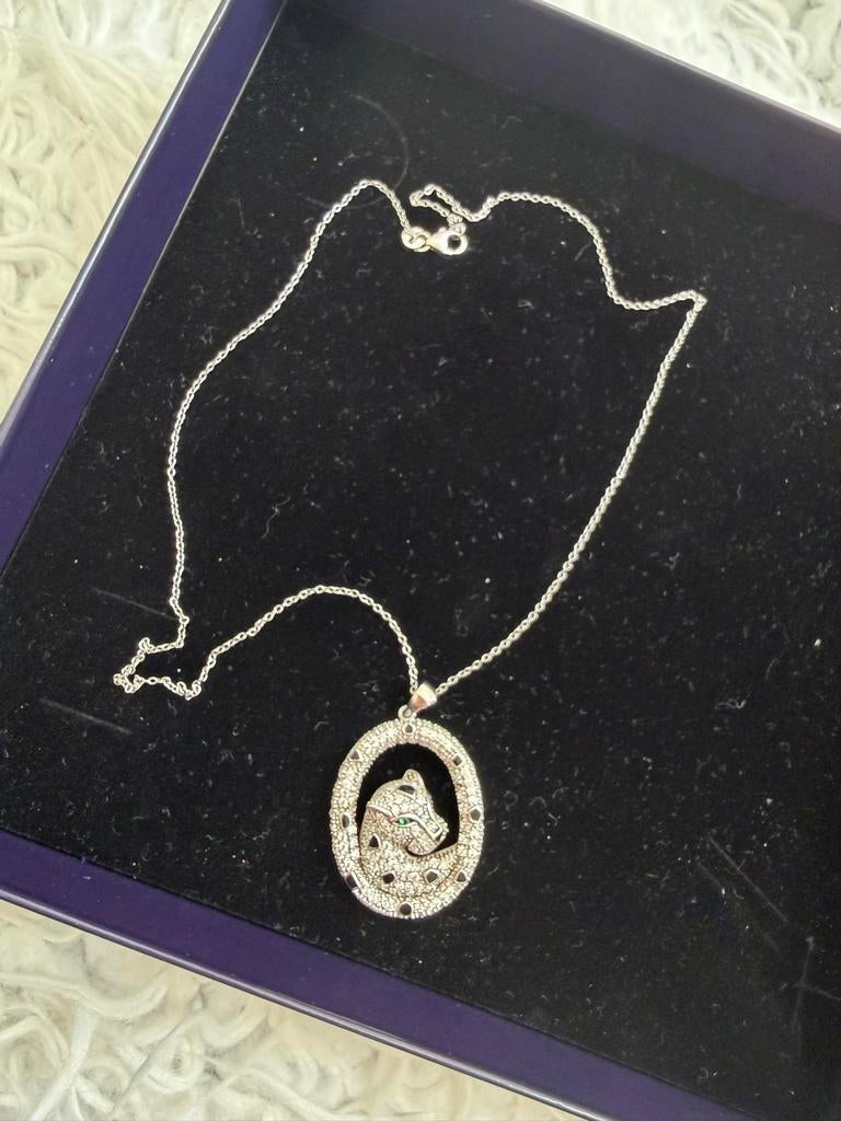 Zilveren ketting met panter hanger, Ophalen of Verzenden, Zo goed als nieuw, Zilver, Met hanger