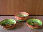 Schaaltjes, bakjes, leuke kleur., Porselein of Keramiek, Schaal, Rond, Ophalen of Verzenden
