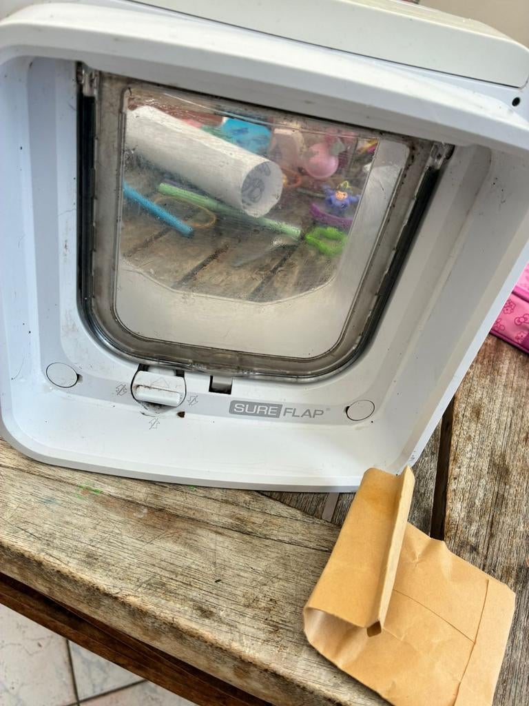 Katten Luik sureflap microchip, Dieren en Toebehoren, Katten-accessoires, Ophalen