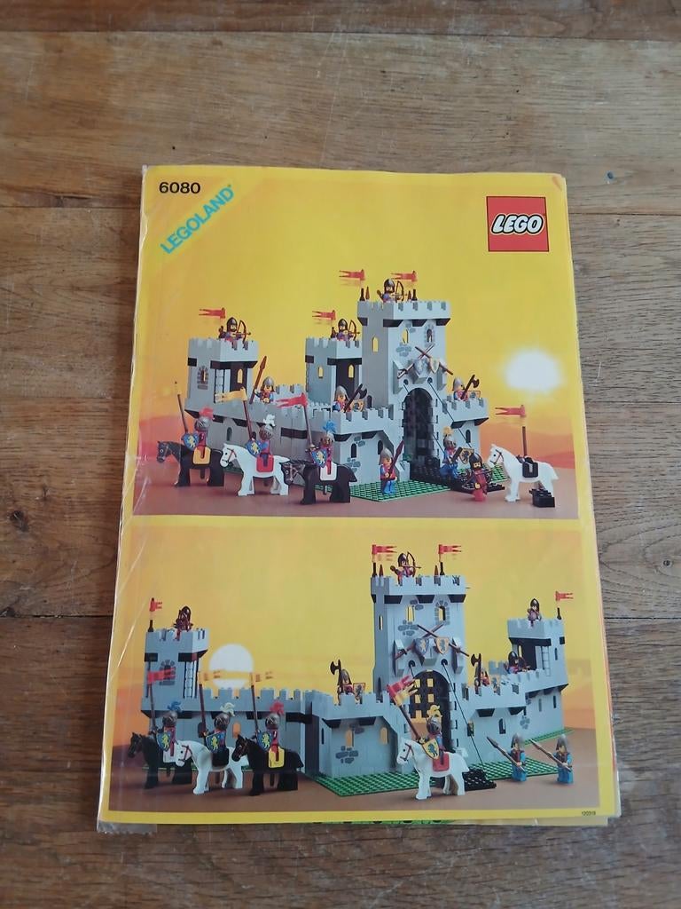 Lego 6080 ridder instructieboekje, Kinderen en Baby's, Speelgoed | Duplo en Lego, Ophalen of Verzenden