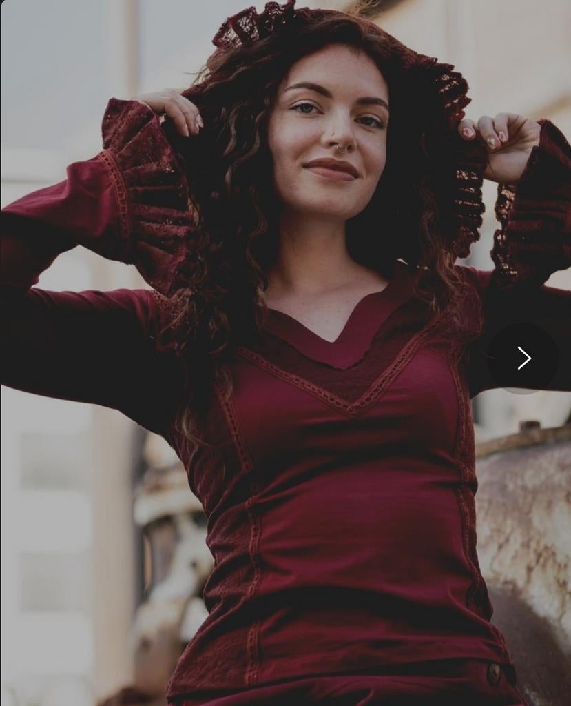 Two Sisters Elven Hoodie Top Marroonrood L/XL, Overige kleuren, Two Sisters, Ophalen of Verzenden, Zo goed als nieuw