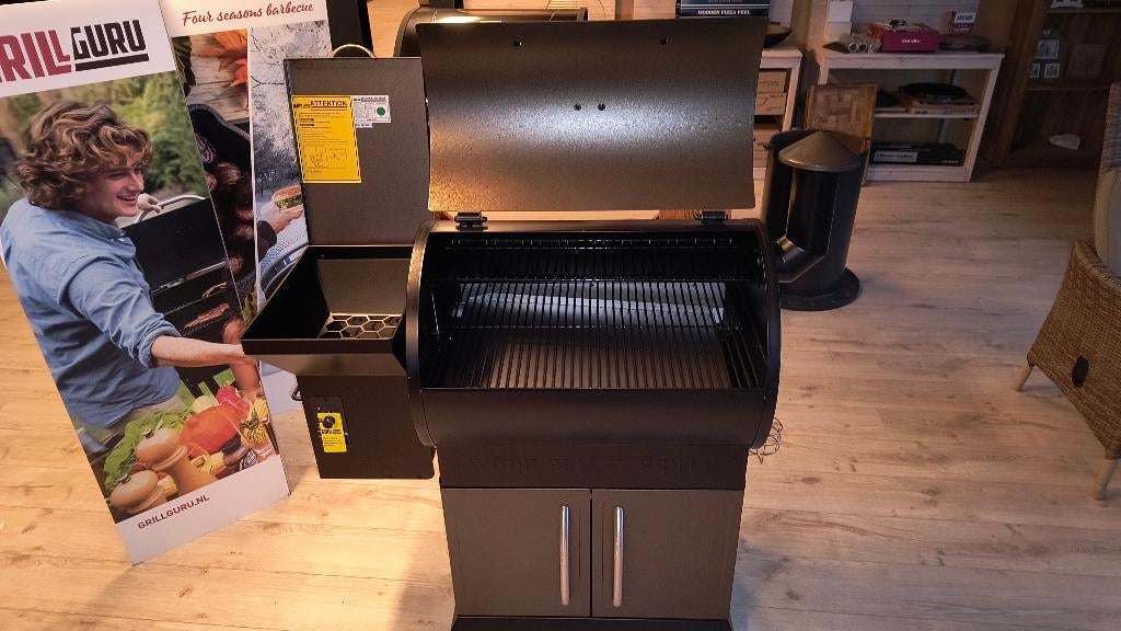 Bbq/pellet gril, Tuin en Terras, Houtskoolbarbecues, Ophalen, Nieuw, Gril Guru
