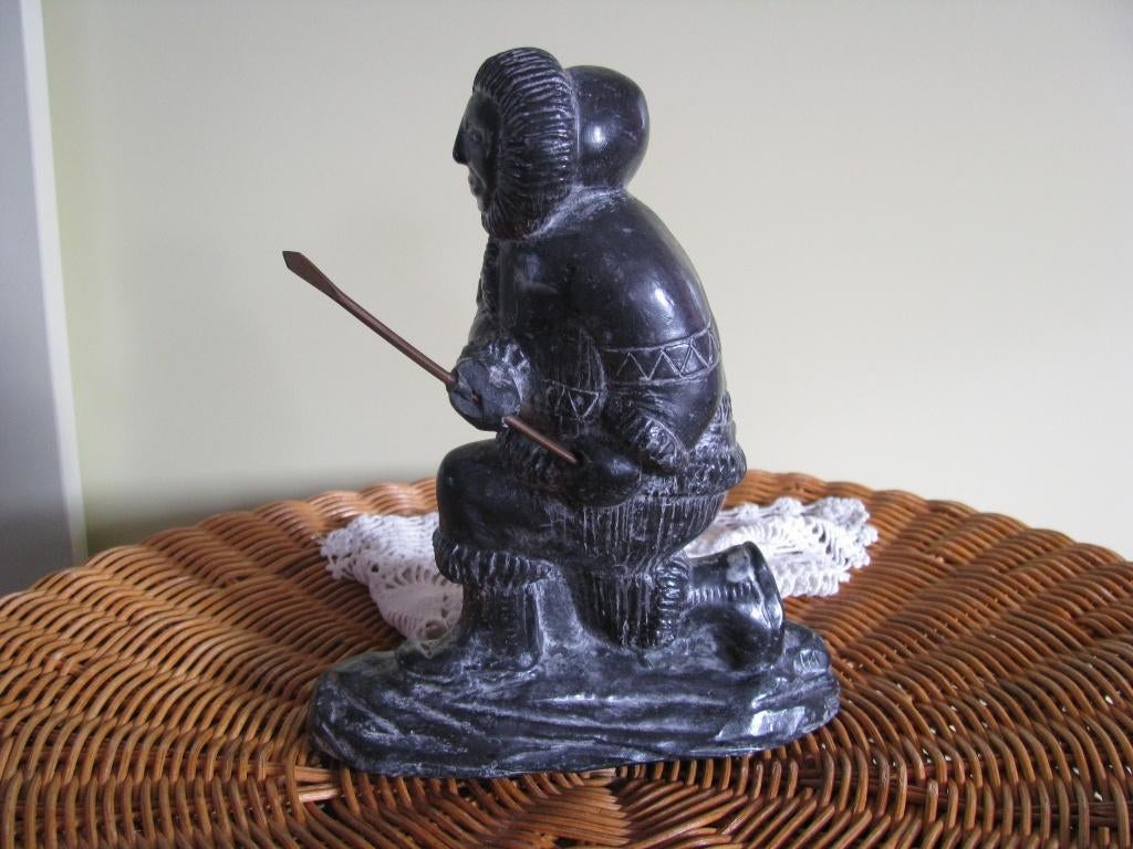 Wolf Canada * Eskimo met speer * jager # hunter *, Ophalen of Verzenden, Zo goed als nieuw, Mens