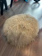 Harige poef!, Ophalen of Verzenden, Zo goed als nieuw, Rond, Minder dan 50 cm